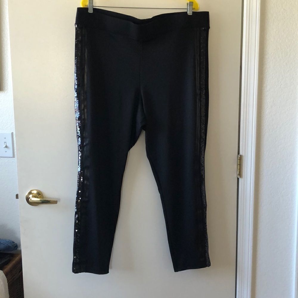 Zeza B Lux Tux Knit Leggings. Size 3X. NWT black
